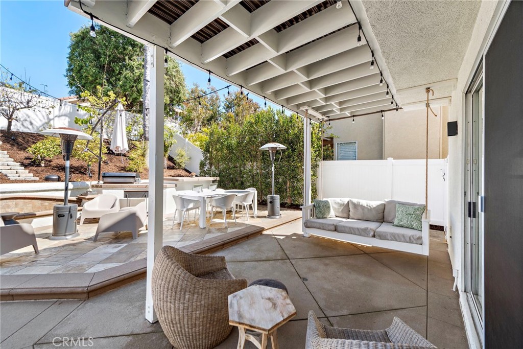 2200 Via Iris San Clemente, CA 92673 - Photo 8 of 30