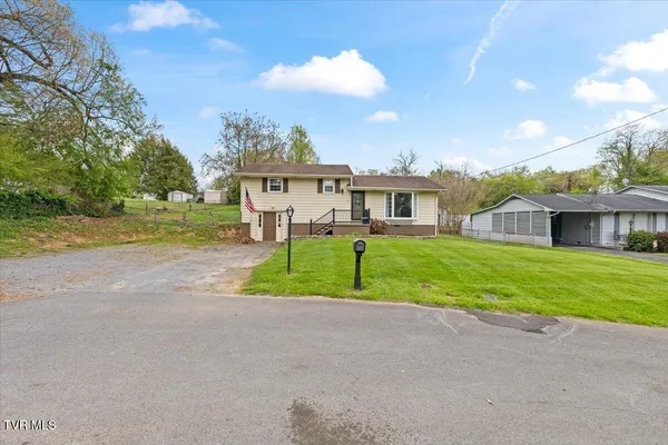 $325,000 | 116 Byrd Street, Johnson City, TN 37601