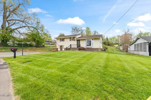 $325,000 | 116 Byrd Street, Johnson City, TN 37601