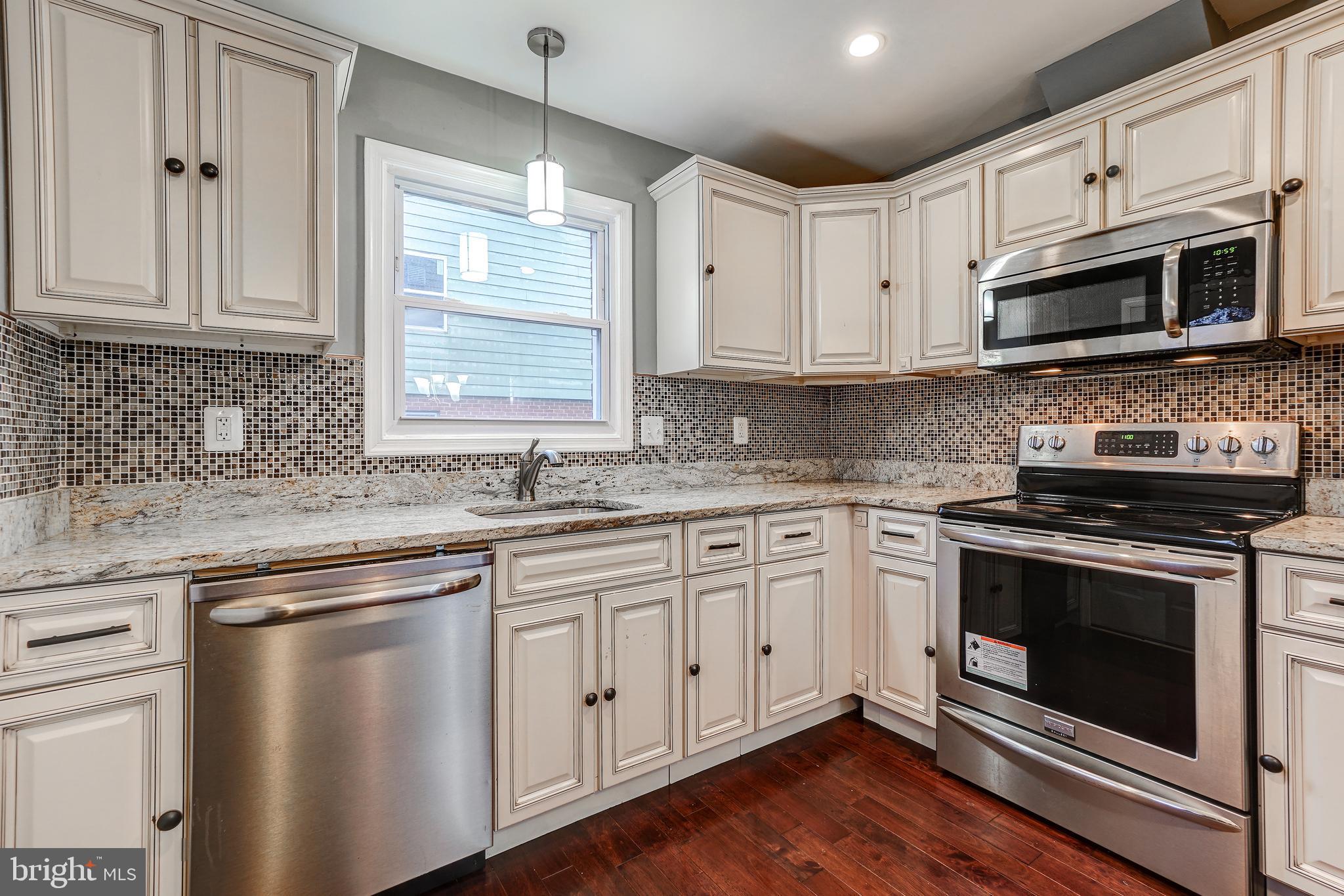 7610 Carissa Lane Laurel, MD 20707 - Photo 16 of 39 Kitchen