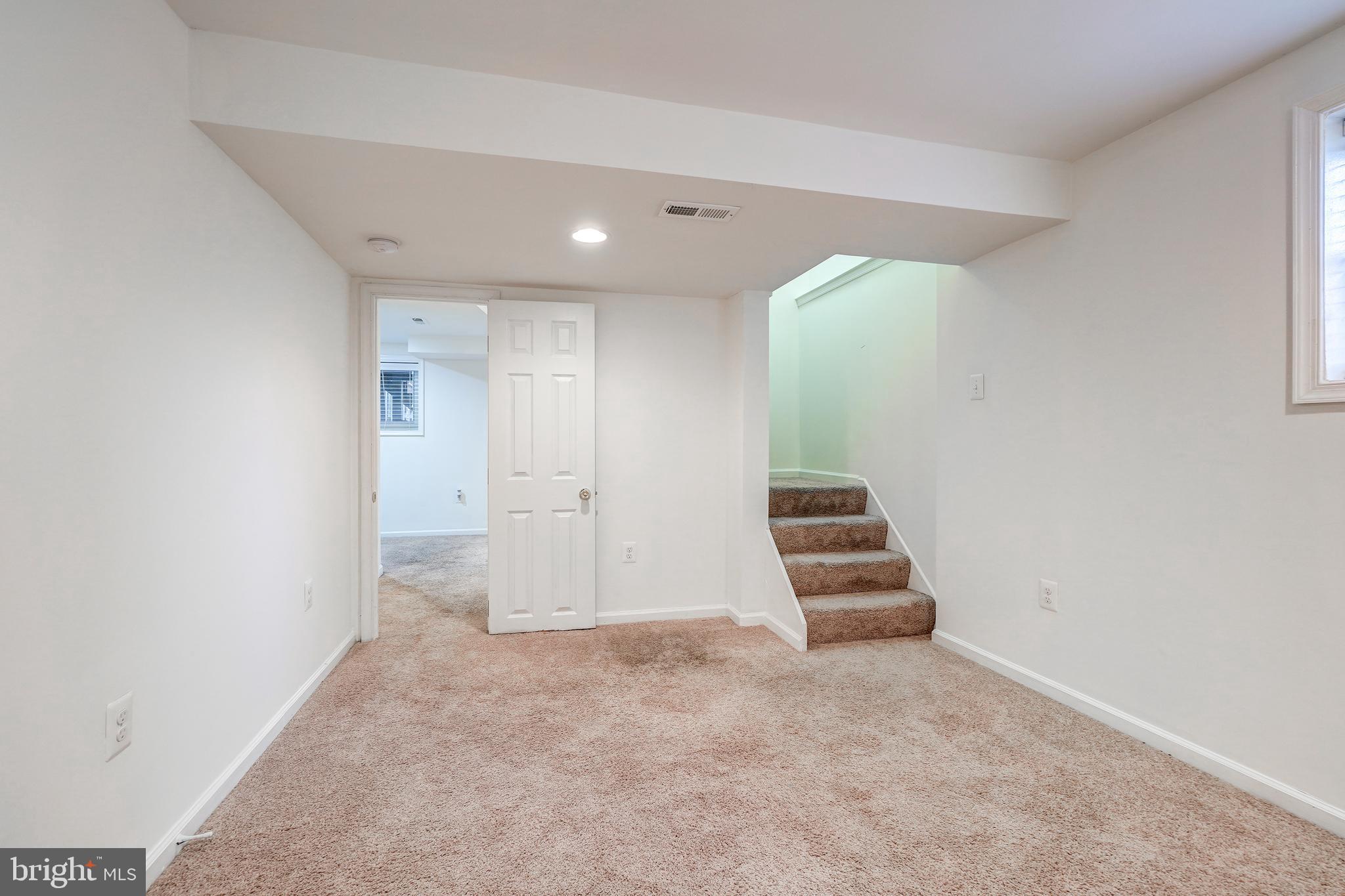 7610 Carissa Lane Laurel, MD 20707 - Photo 31 of 39 Basement living room