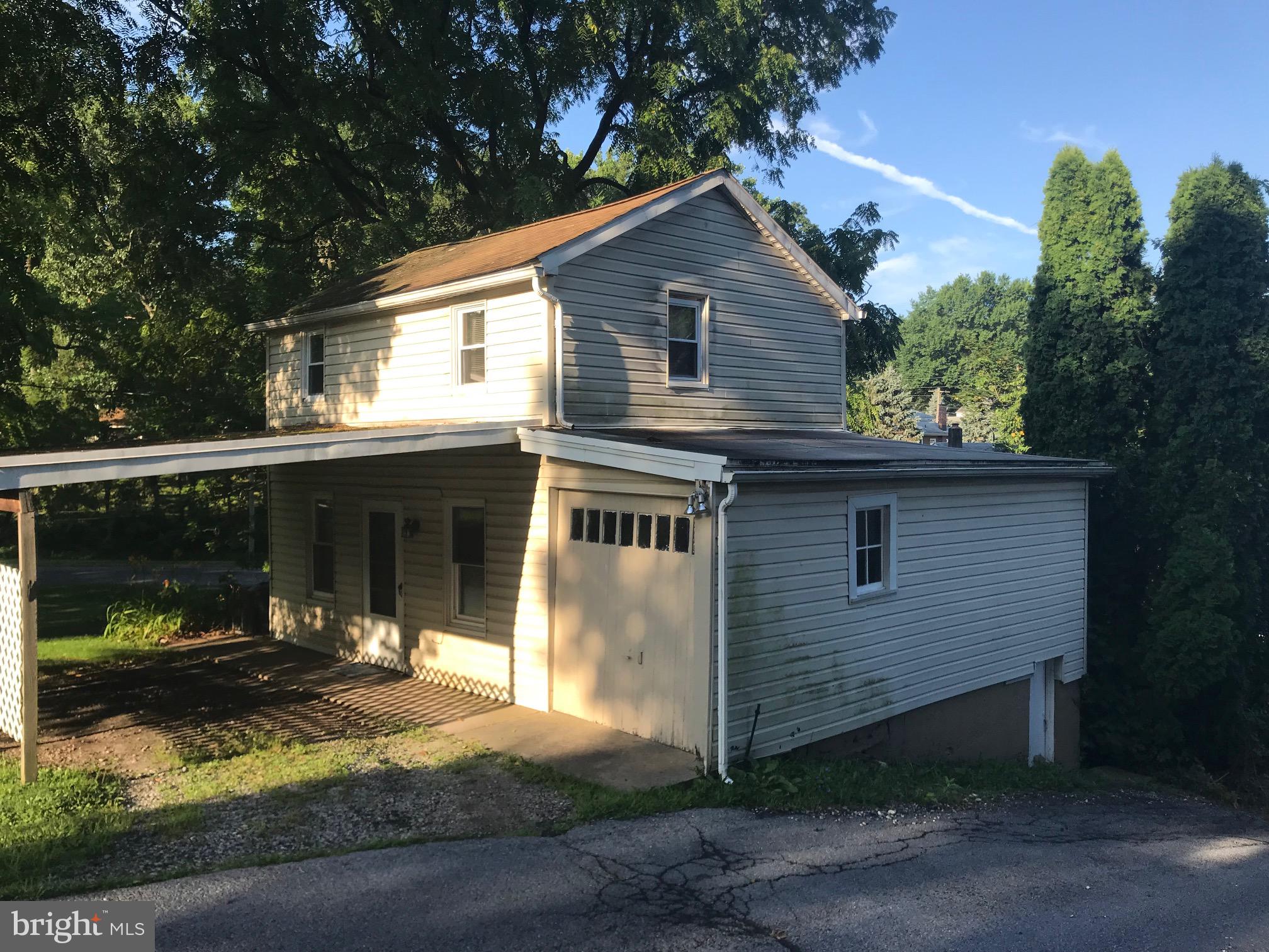 31 Reed Street Mohnton, PA 19540 - Photo 1 of 13