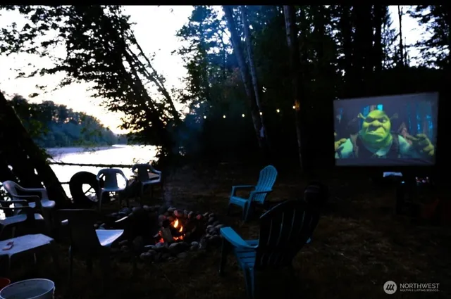 $650,000 | 14293 Highway 530, Concrete, WA 98237