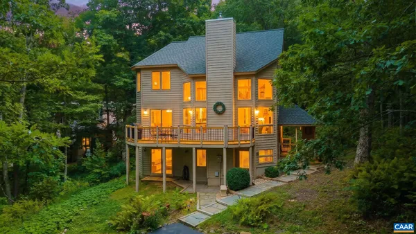 $549,000 | 72 North Forest Drive, Roseland, VA 22967