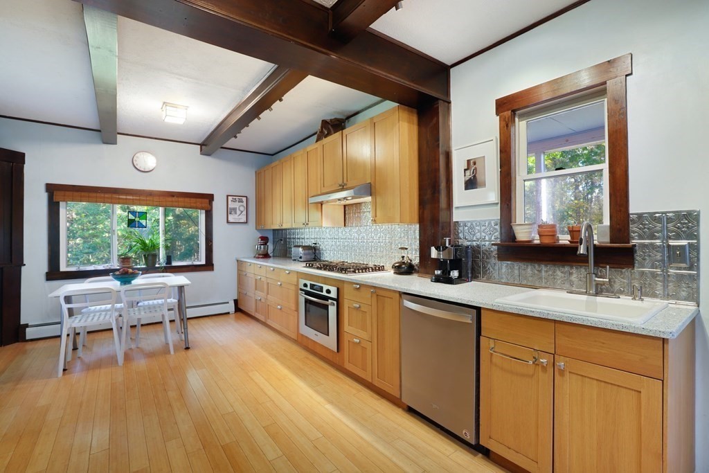 122 Pepperell Road Groton, MA 01450 - Photo 15 of 42