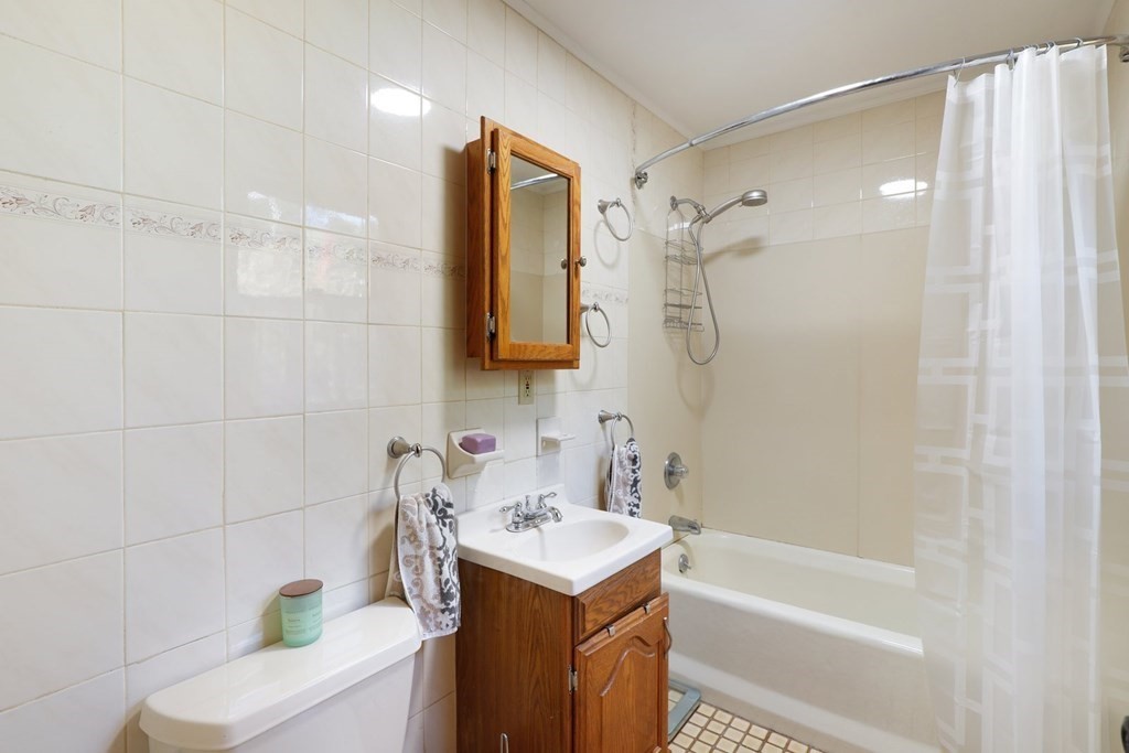 122 Pepperell Road Groton, MA 01450 - Photo 25 of 42