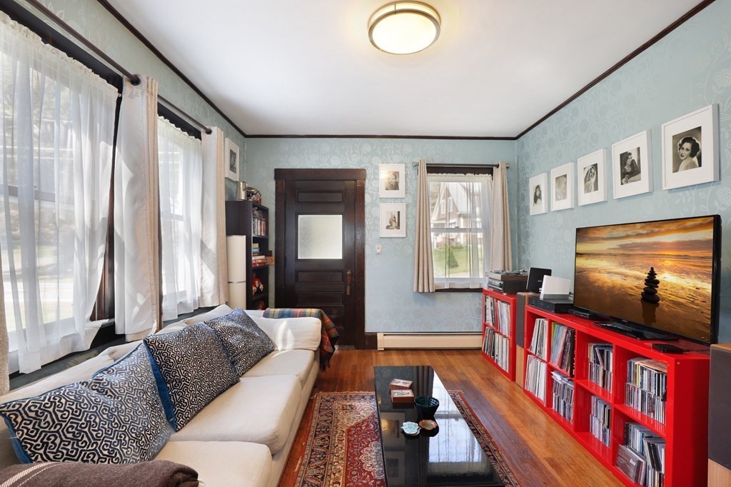 122 Pepperell Road Groton, MA 01450 - Photo 5 of 42