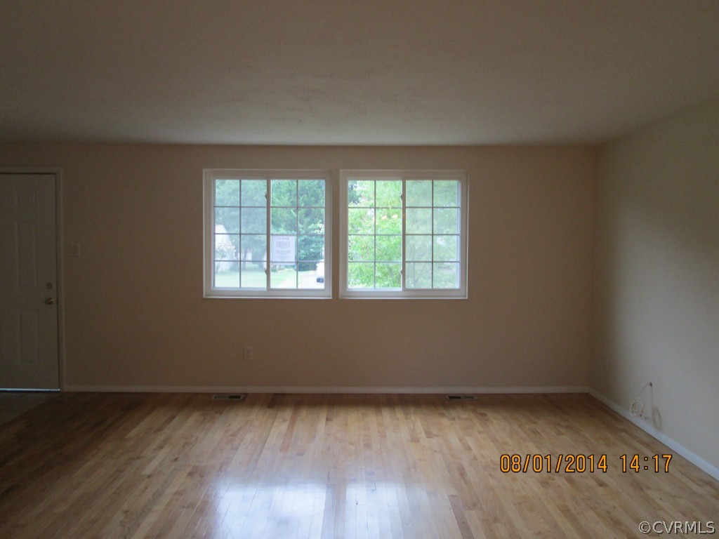 9403 Becton Road Glen Allen, VA 23060 - Photo 5 of 23 Gallery Image 5