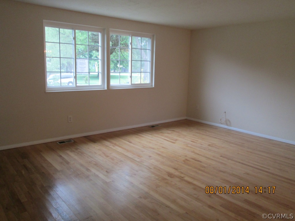 9403 Becton Road Glen Allen, VA 23060 - Photo 6 of 23 Gallery Image 6