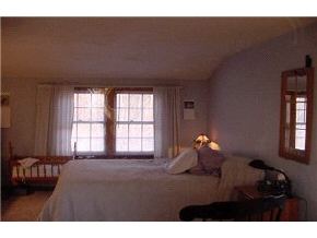 12 Scamman Road Stratham, NH 03885 - Photo 4 of 9