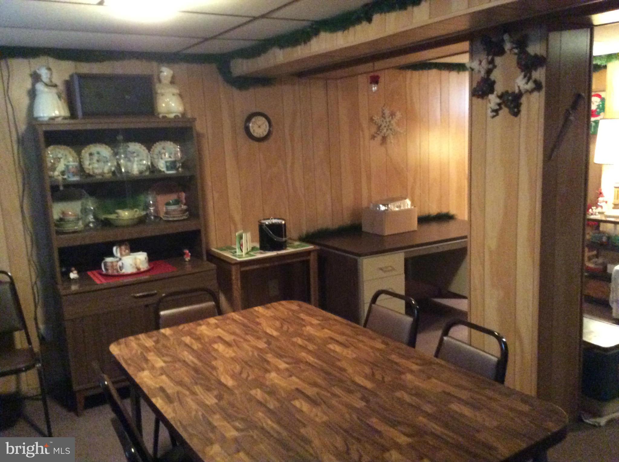518 Holy Cross Road Baltimore, MD 21225 - Photo 17 of 29 Ample Space for Large Furnishings