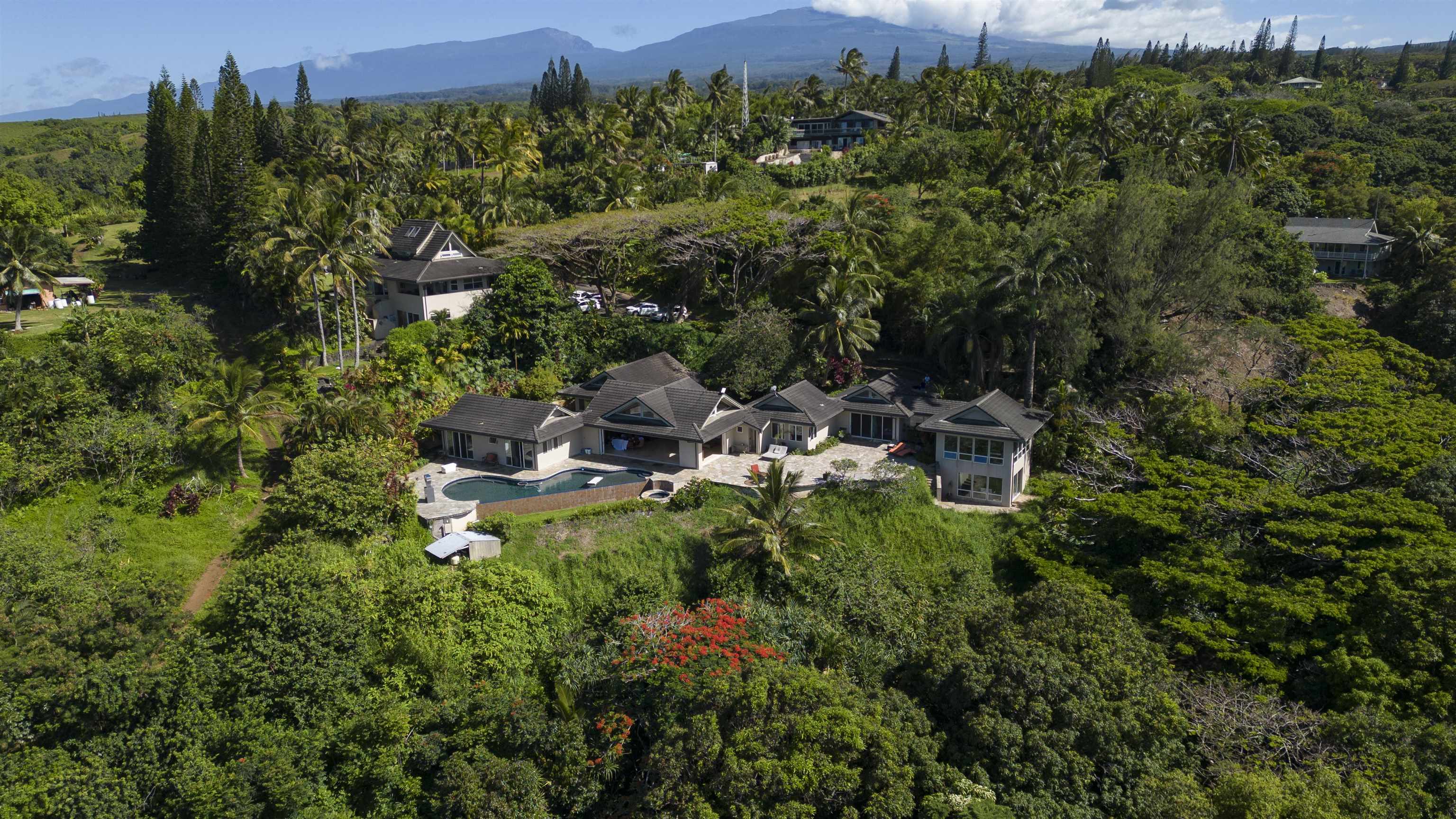 675 Kulike Road Haiku, HI 96708 - Photo 26 of 41