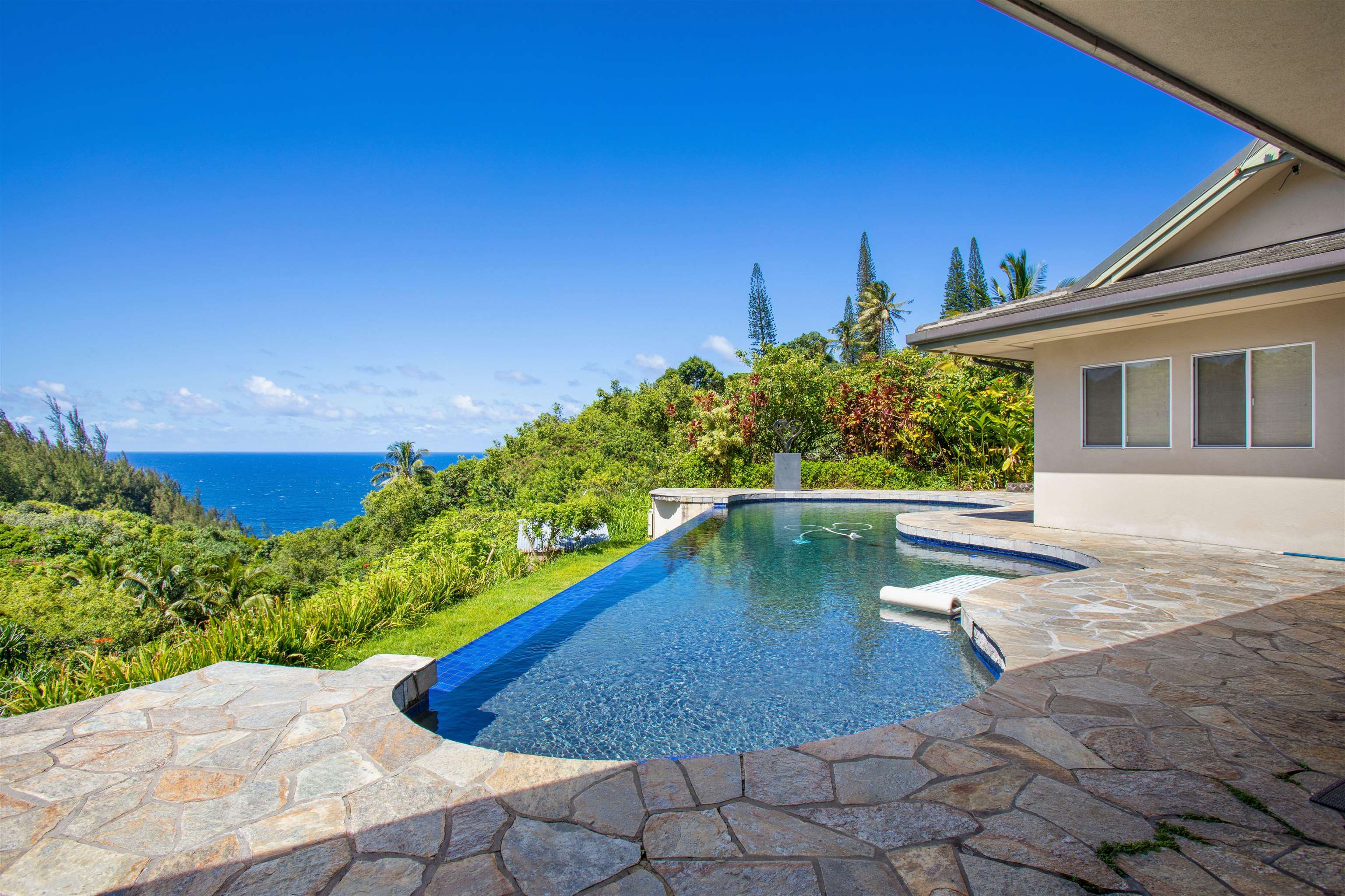 675 Kulike Road Haiku, HI 96708 - Photo 5 of 41