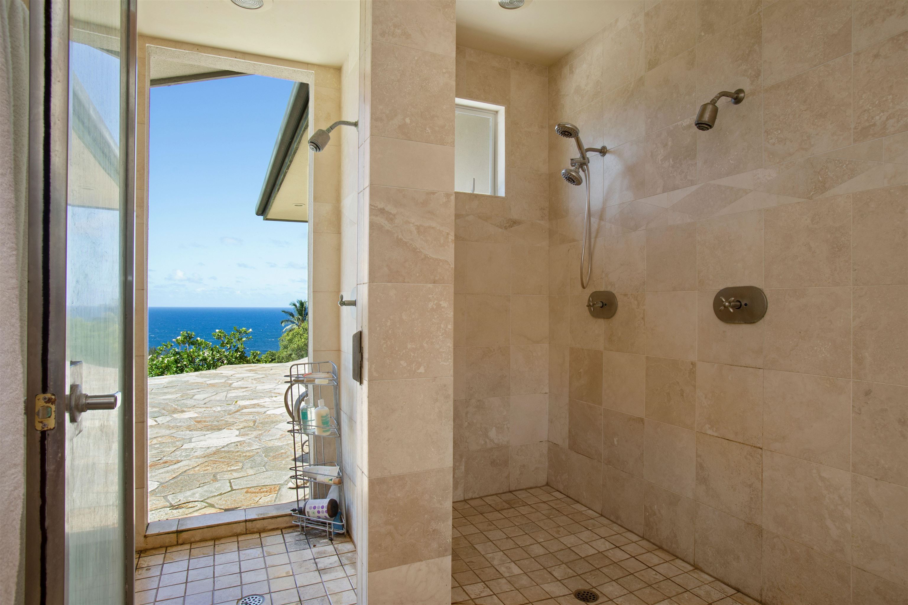 675 Kulike Road Haiku, HI 96708 - Photo 10 of 41