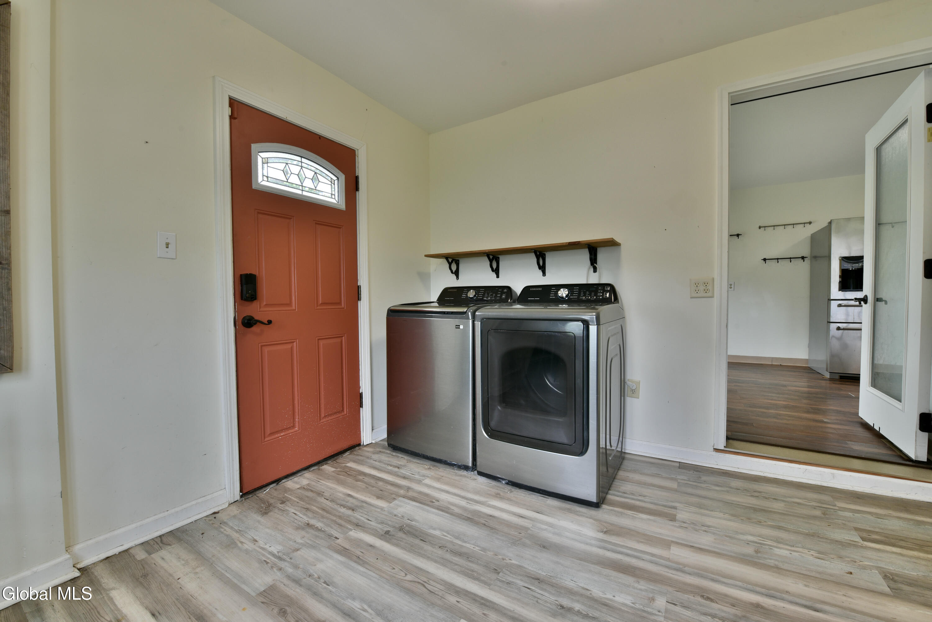 1702 Lenox Road Schenectady, NY 12308 - Photo 25 of 64 25