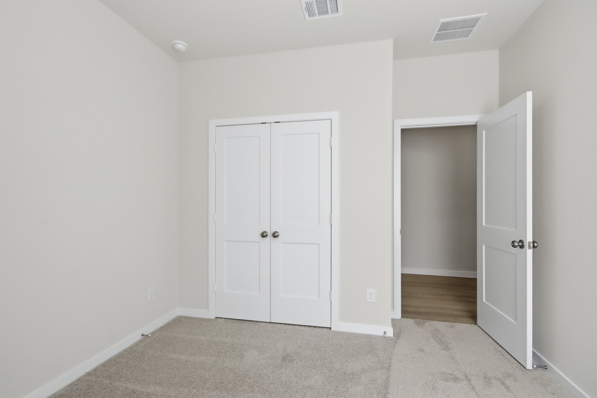 9728 Caney Bend Road Conroe, TX 77303 - Photo 16 of 25 Gallery Image 16
