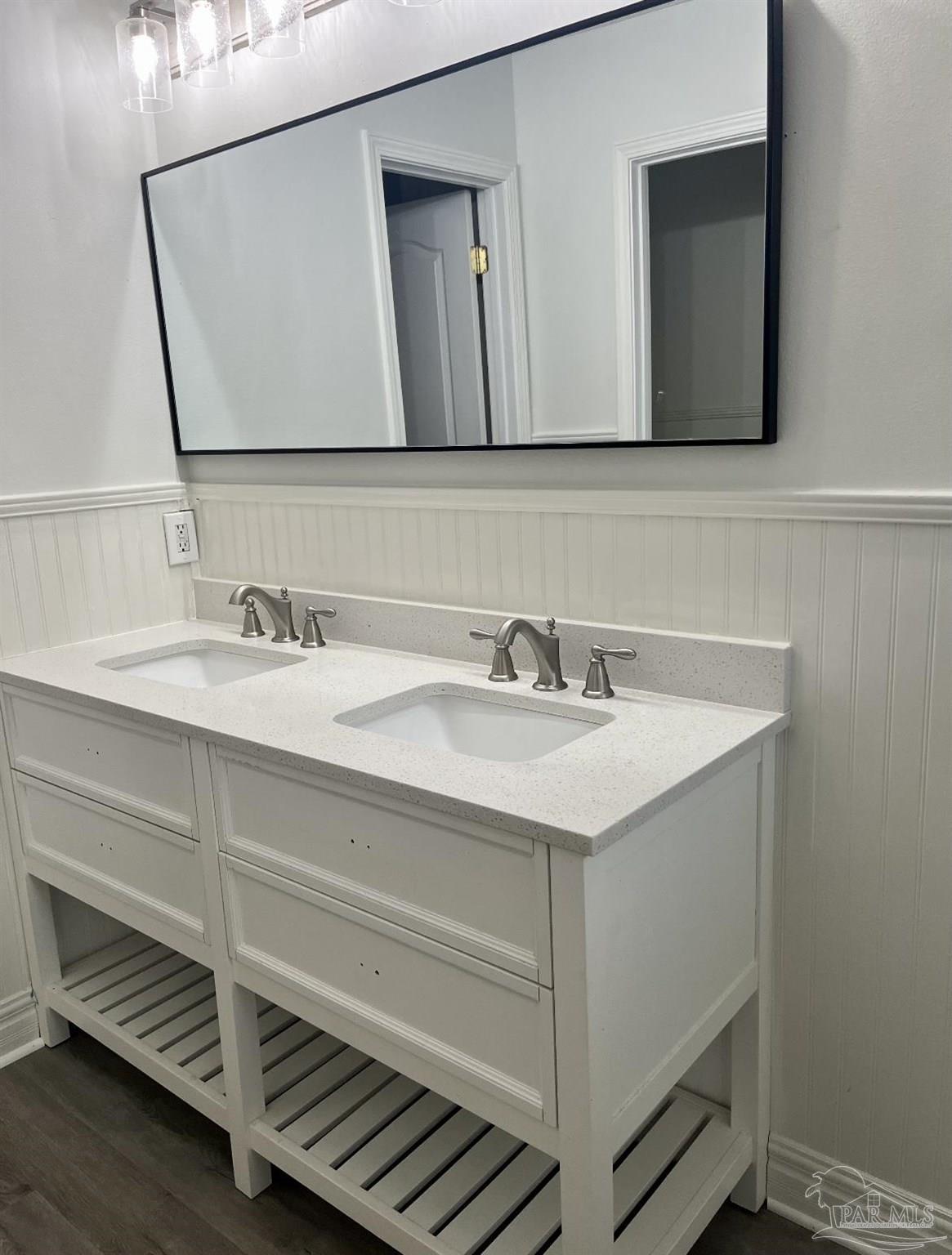 673 Hanley Downs Drive Cantonment, FL 32533 - Photo 9 of 12