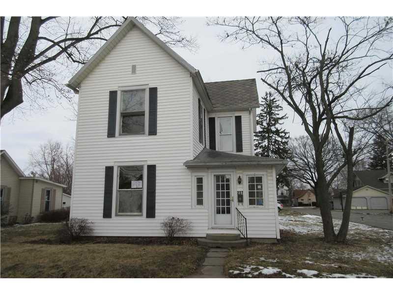 237 East High Street Pendleton, IN 46064 - Photo 1 of 11