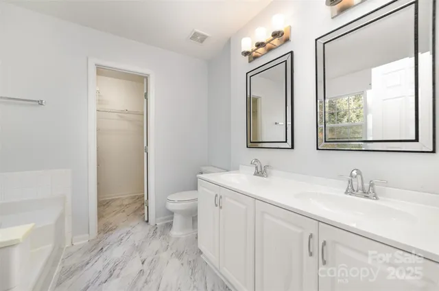 $565,000 | 12538 Cardinal Woods Drive, Pineville, NC 28134