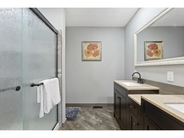 $899,900 | 12275 Southeast School Avenue, Boring, OR 97009