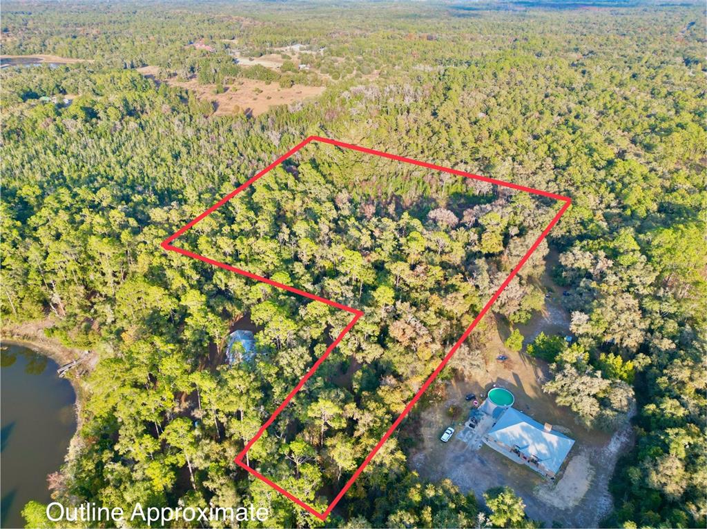 248 Cumberland Lane Interlachen, FL 32148 - Photo 1 of 1 a view of a city