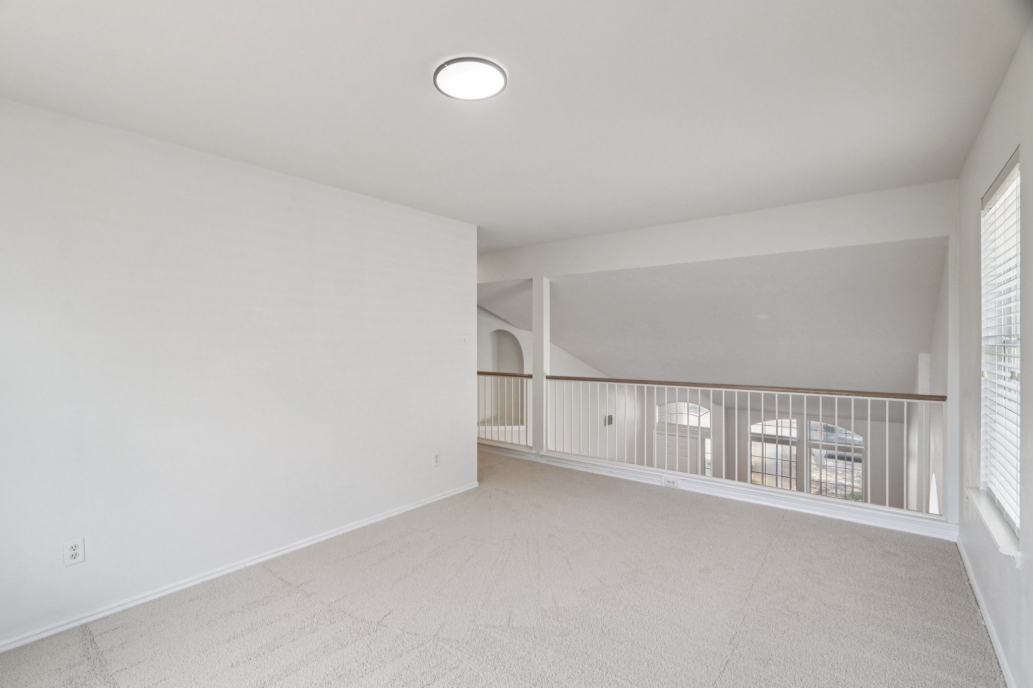 14521 Ballycastle Trail Austin, TX 78717 - Photo 31 of 40 an empty room with white walls