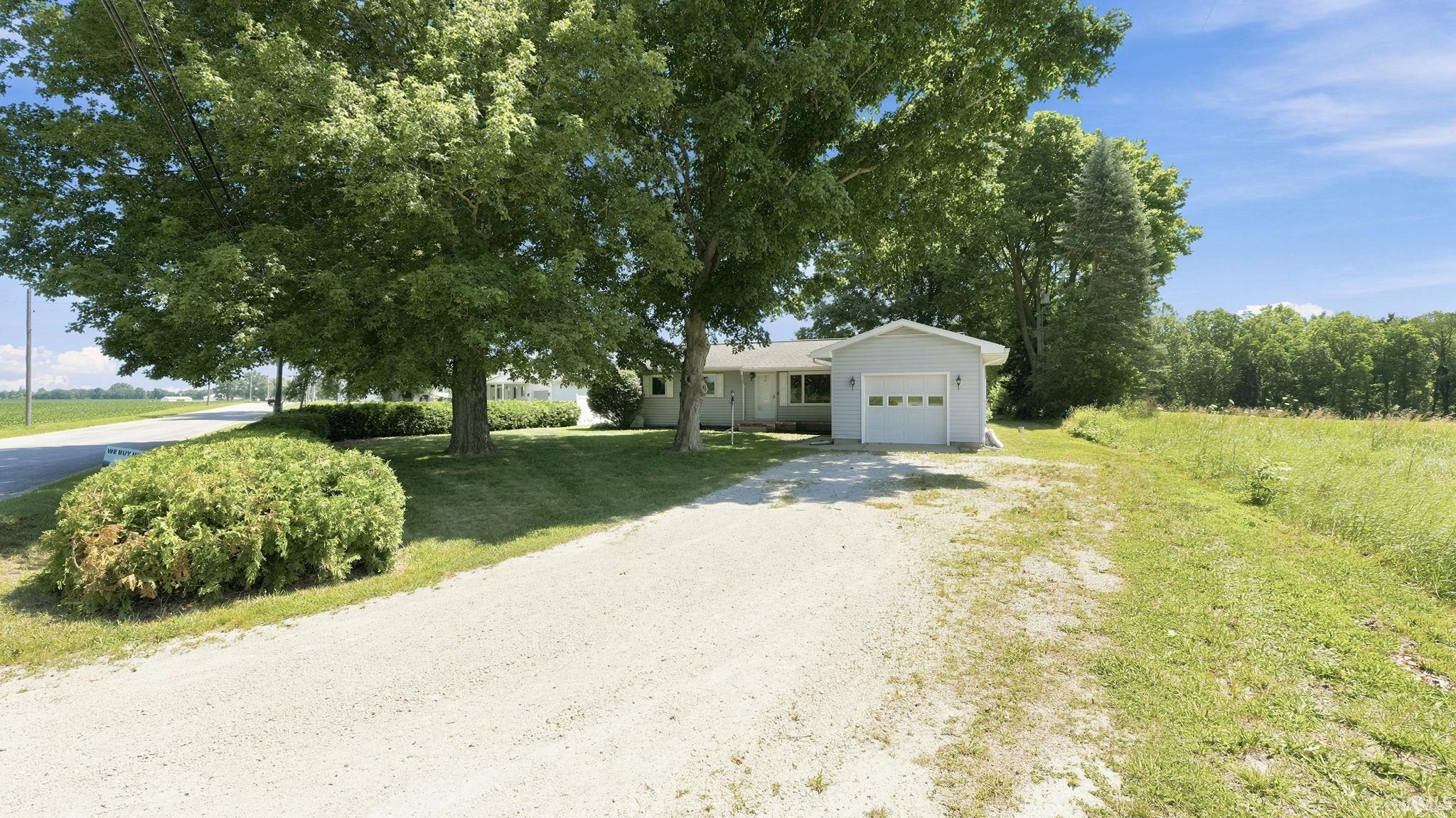 11007 North Ogden Road North Manchester, IN 46962 - Photo 35 of 47