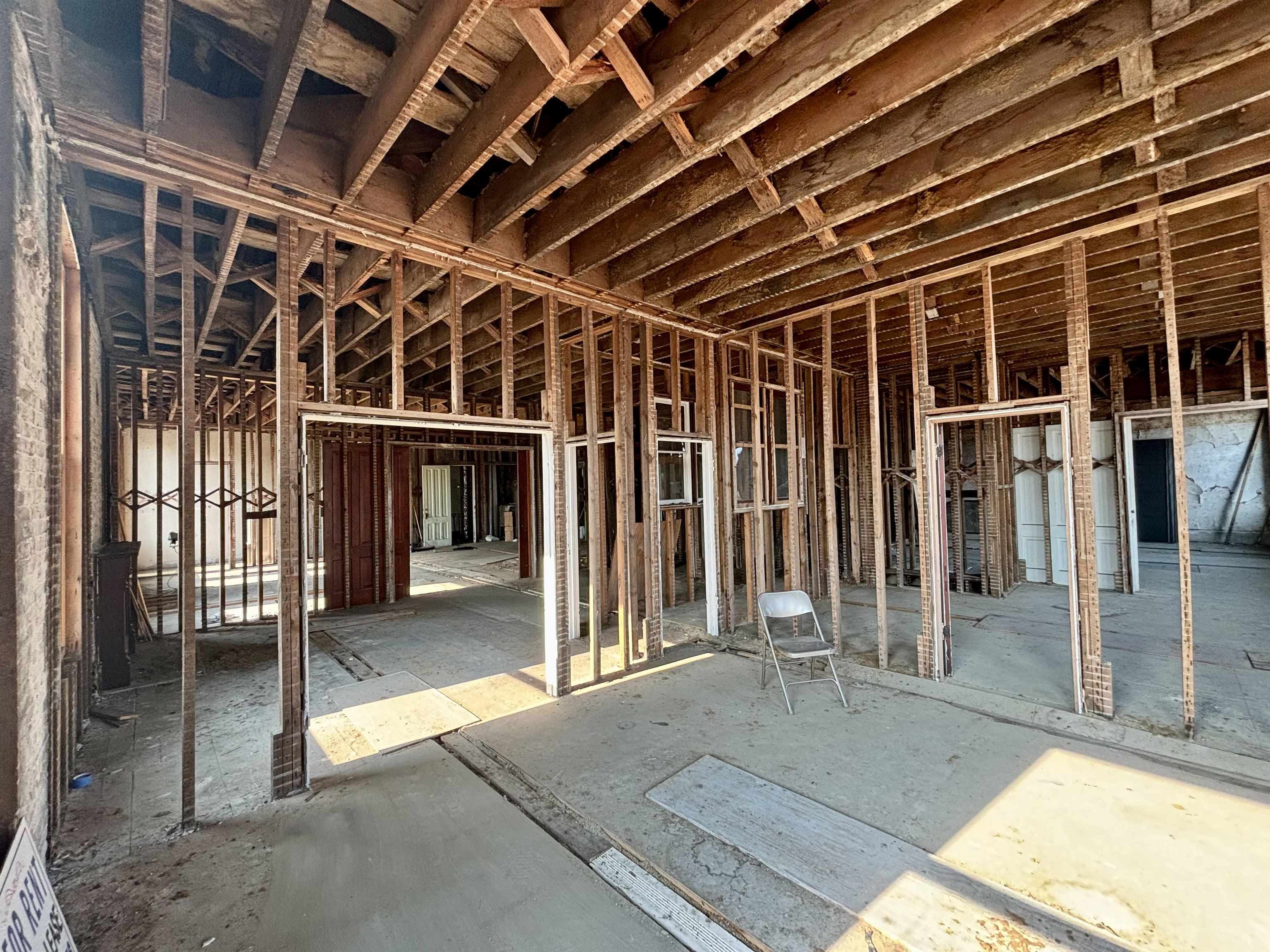 320 North Main Street Mount Carroll, IL 61053 - Photo 23 of 31 a view of porch with a black white door