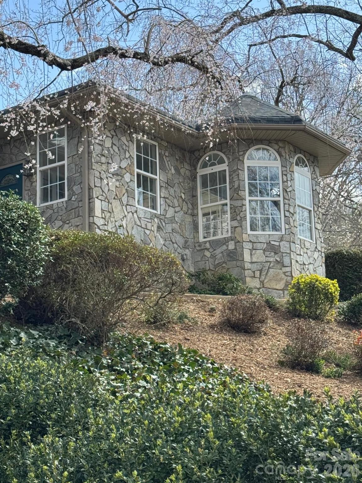 3 Northwood Road Asheville, NC 28804 - Photo 47 of 48 a front view of a house with garden
