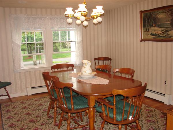 17 Babicz Road Tewksbury, MA 01876 - Photo 5 of 18 Gallery Image 5