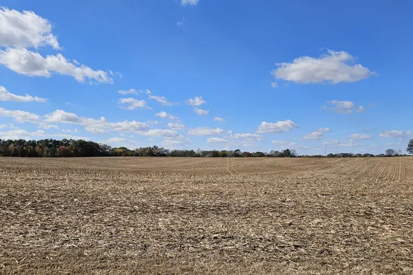 $1,656,000 | 2400 Sportsman Lake Road, Franklin, KY 42134