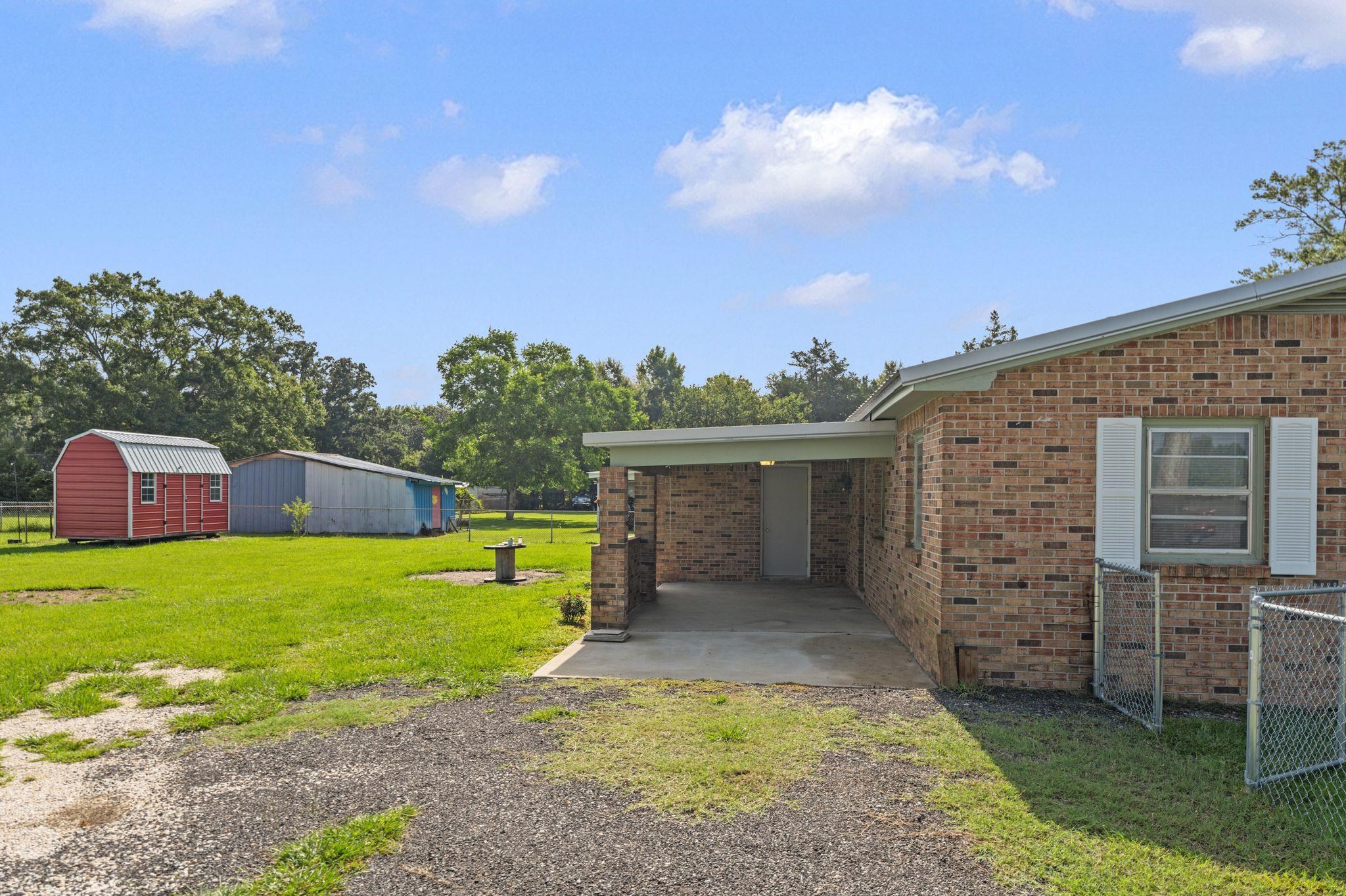 306 West Banyan Street Bay Minette, AL 36507 - Photo 33 of 34 Yard