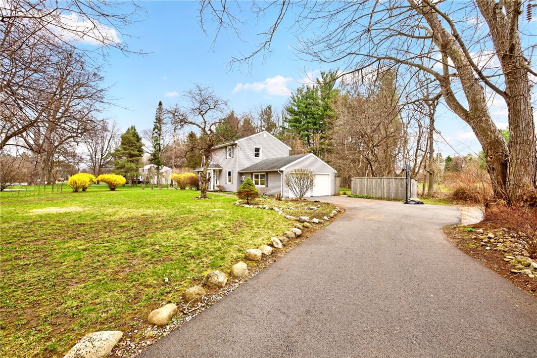 368 Marsh Road Pittsford, NY 14534 - Photo 2 of 27