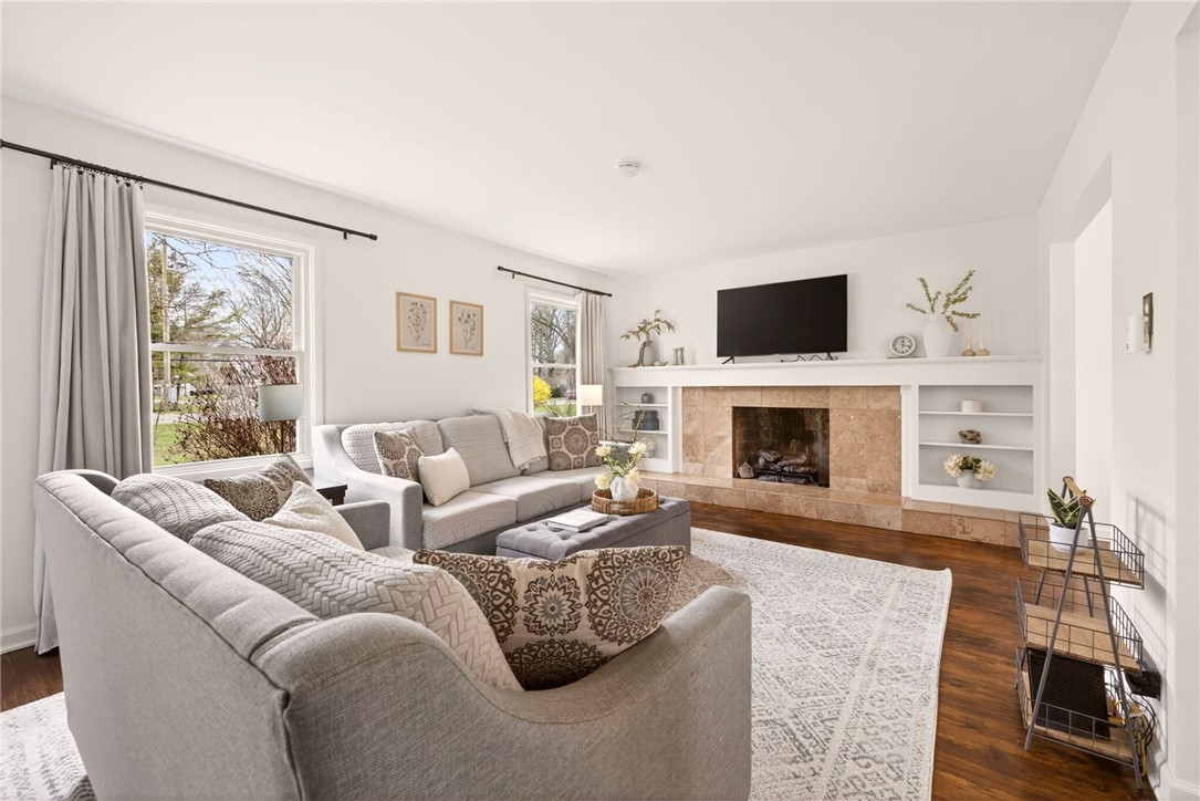 368 Marsh Road Pittsford, NY 14534 - Photo 5 of 27