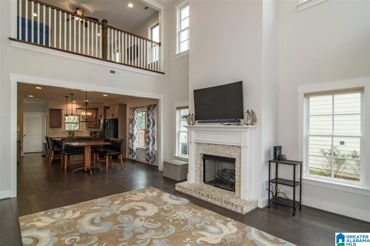 612 Grayson Place Chelsea, AL 35043 - Photo 4 of 39