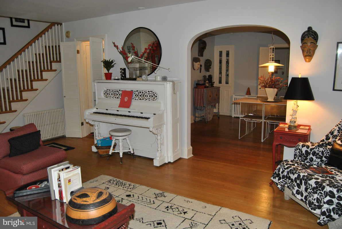 2905 Rittenhouse Street Northwest Washington, DC 20015 - Photo 5 of 30 Living Room