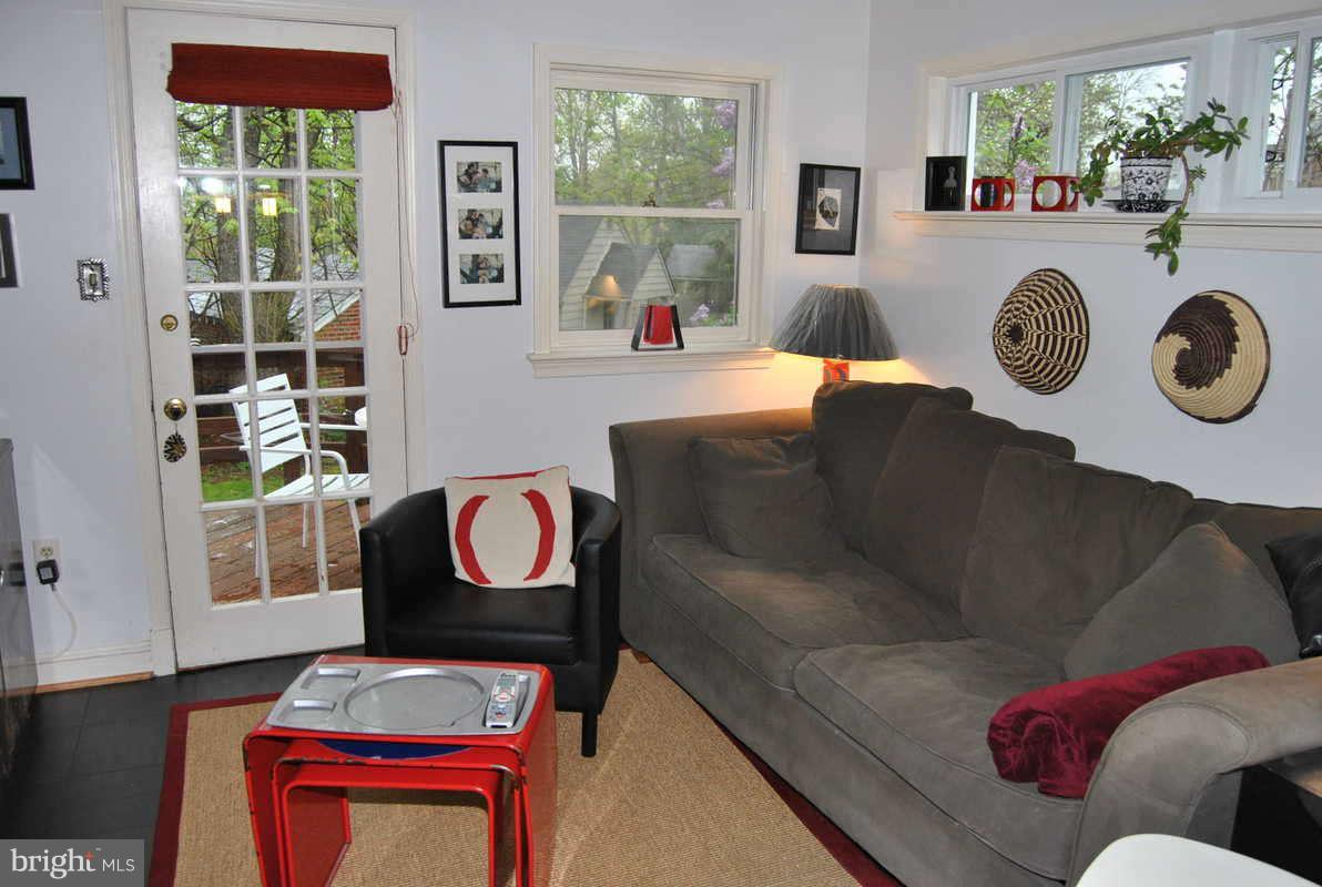 2905 Rittenhouse Street Northwest Washington, DC 20015 - Photo 8 of 30 Main level den