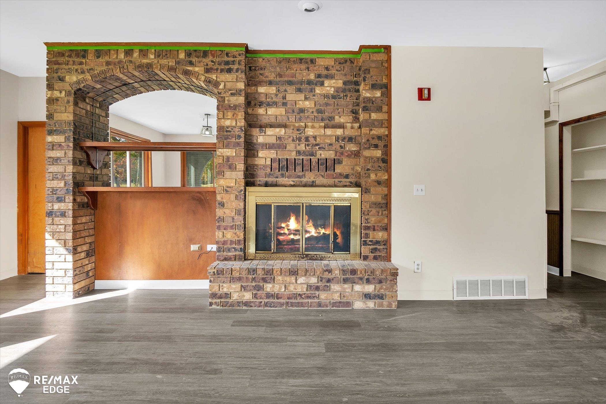 422 West Dryden Road Metamora, MI 48455 - Photo 12 of 77 50093542-11.JPG