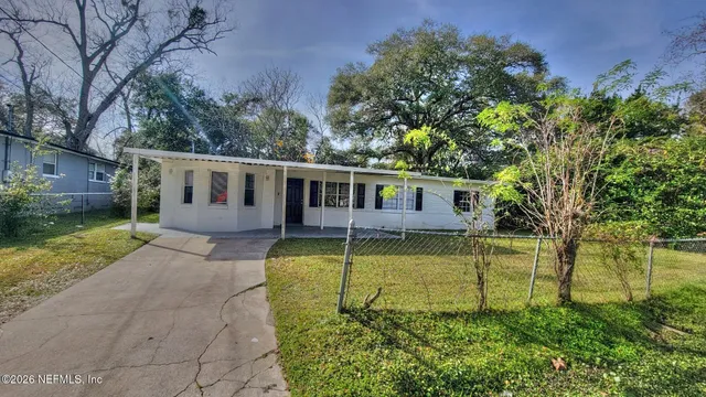 $1,400 | 9172 11th Avenue, Jacksonville, FL 32208