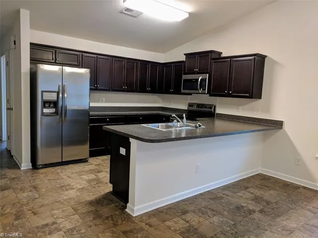 $1,900 | 3470 Pridgen Ridge Drive, Winston-Salem, NC 27127