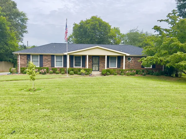 $384,900 | 2176 Allendale Drive, Clarksville, TN 37043