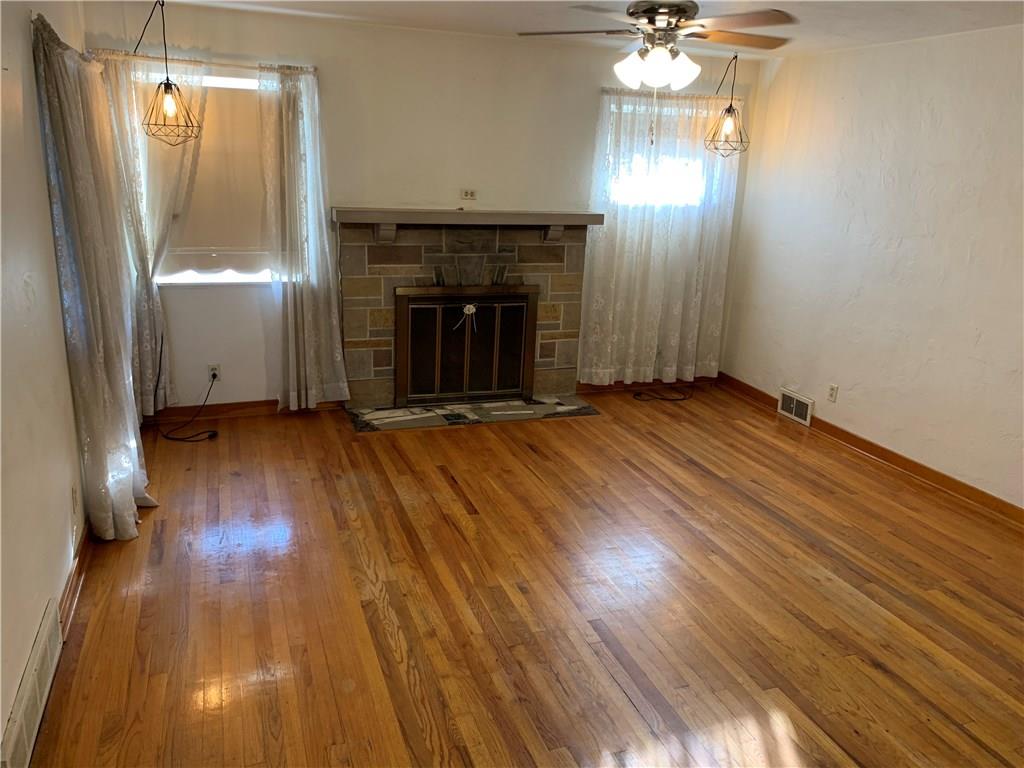 2815 Reiter Road Pittsburgh, PA 15235 - Photo 7 of 17 Gallery Image 7