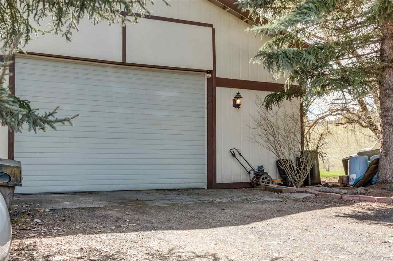 21407 North Monroe Road Spokane, WA 99208 - Photo 18 of 20