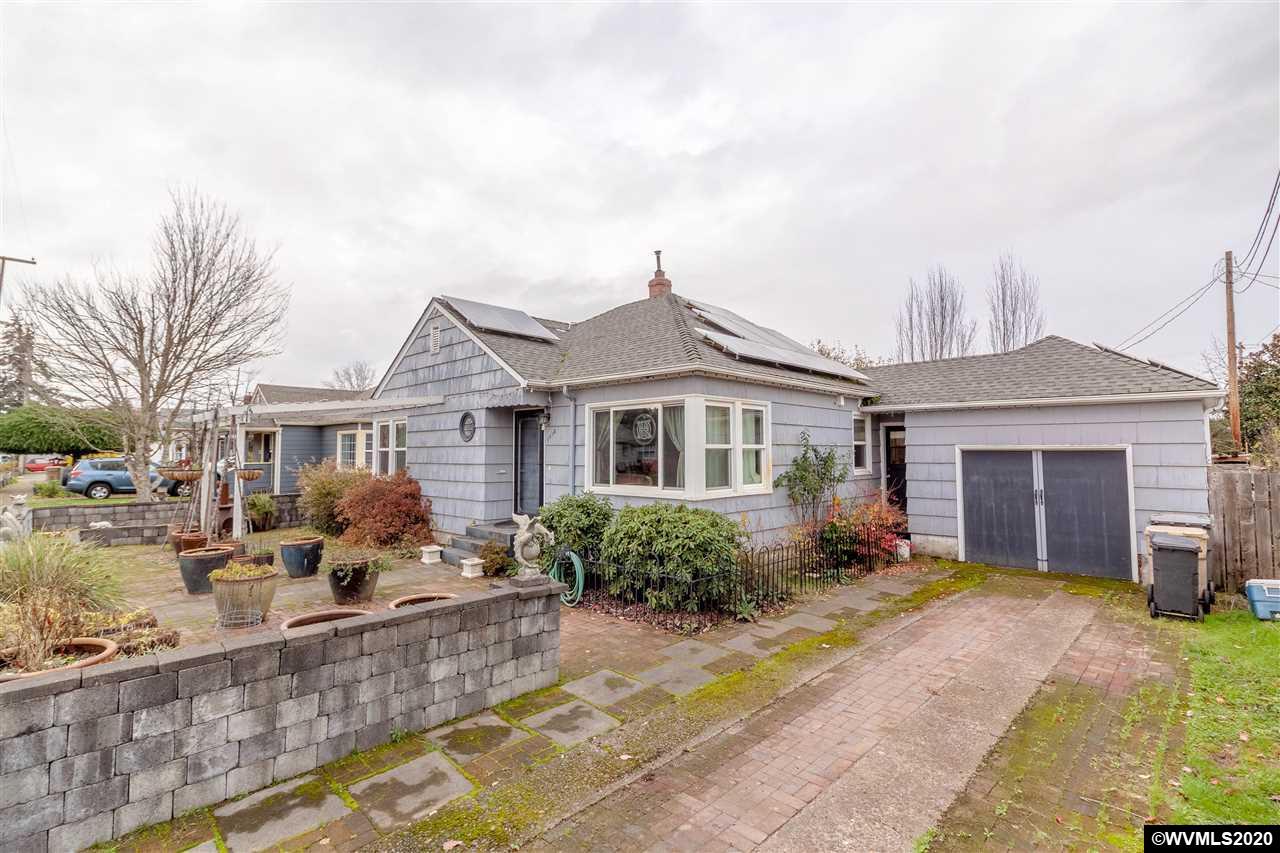 1615 Southwest Liberty Street Albany, OR 97321 - Photo 4 of 26 Gallery Image 4