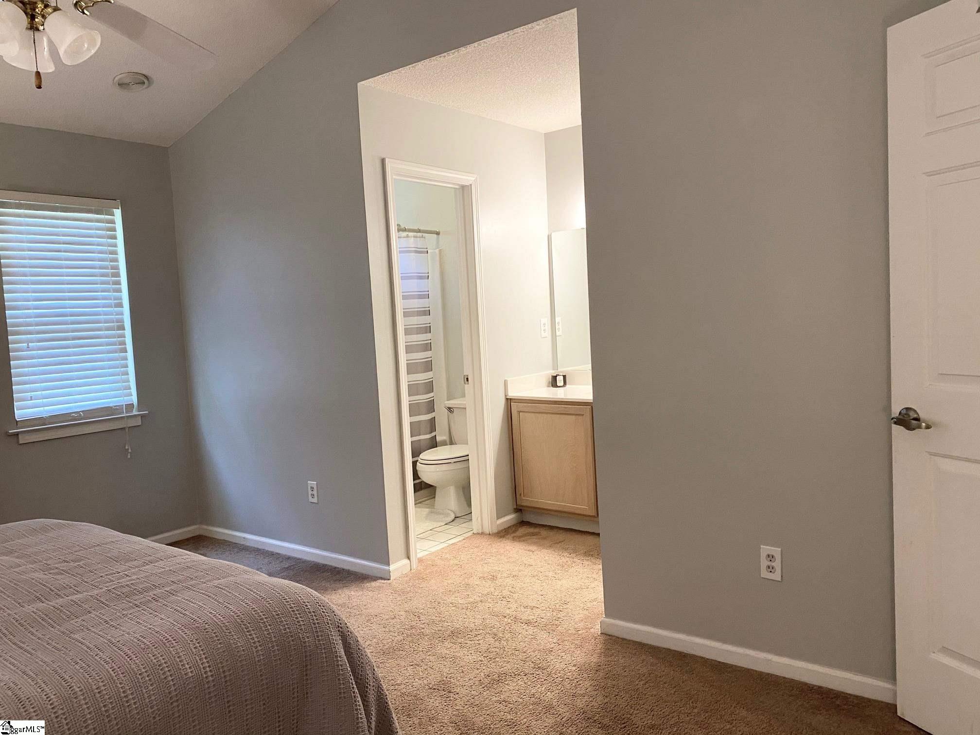 122 West Fall River Way Simpsonville, SC 29680 - Photo 15 of 27