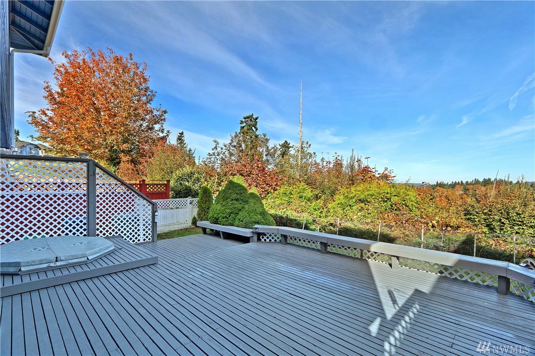 2438 Southeast 8th Place Renton, WA 98057 - Photo 22 of 25