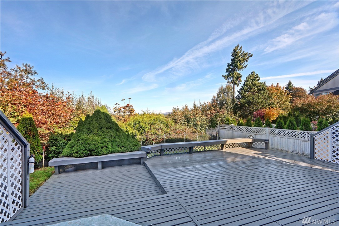 2438 Southeast 8th Place Renton, WA 98057 - Photo 23 of 25