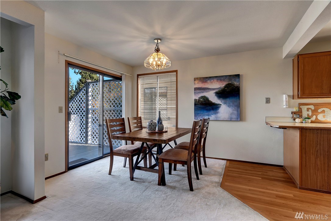 2438 Southeast 8th Place Renton, WA 98057 - Photo 10 of 25