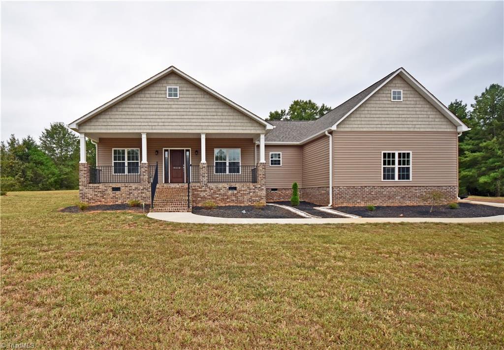 9510 Ellis Road Clemmons, NC 27012 - Photo 1 of 25