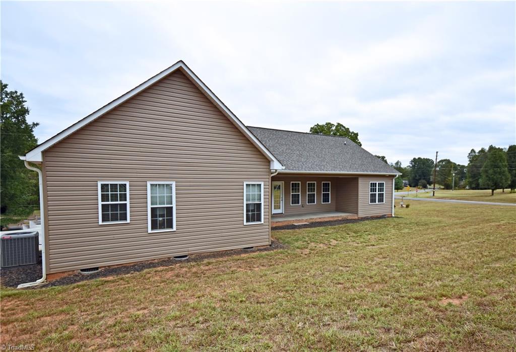 9510 Ellis Road Clemmons, NC 27012 - Photo 24 of 25